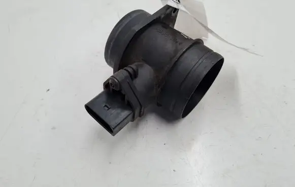 Volkswagen New Beetle Mass air flow meter 038906461B 0281002531