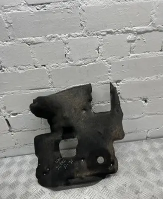 BMW 3 F30 F35 F31 Heat shield in engine bay 8575820