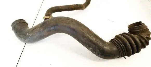 Volkswagen Transporter - Caravelle T3 Intercooler hose/pipe 068129630A