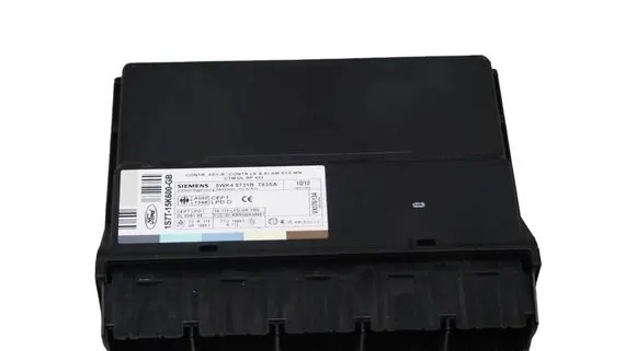 Ford Mondeo Mk III Comfort/convenience module 1S7T15K600GB 5WK48682