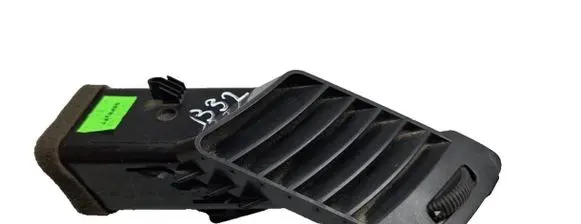 Mercedes-Benz Sprinter W906 Dash center air vent grill A9068300254