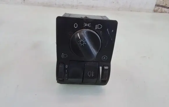 Light switch
