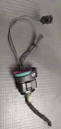 Skoda Octavia Mk4 Headlight/headlamp wiring loom/harness 3C0973737