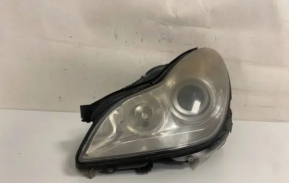 Mercedes-Benz CLS C219 Headlight/headlamp