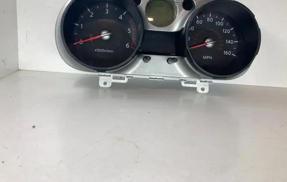 Nissan Qashqai Speedometer (instrument cluster)