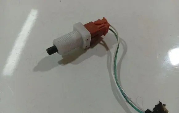 Skoda Superb B5 (3U) Brake pedal sensor switch 