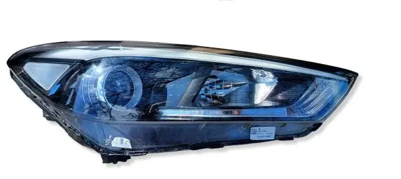 Hyundai Tucson TL Headlight/headlamp 92102D7010