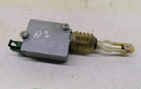 Audi A2 Central locking motor 406204249 8Z0962115