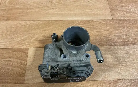 Citroen C5 Throttle valve 79J0 2J065151 01310