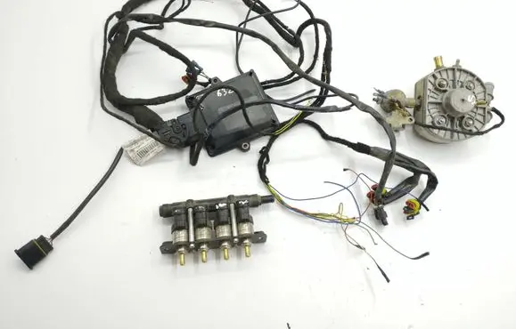 Toyota Prius (XW20) LP gas equipment set E8110R03 612540000