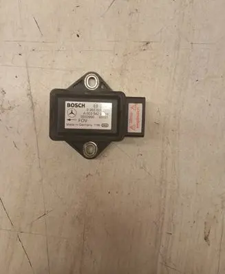 Mercedes-Benz A W169 ESP acceleration yaw rate sensor 0265005267