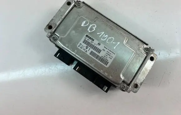 Peugeot 206 Engine control unit/module ECU 9650347980 0261207477
