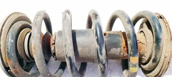 Volkswagen PASSAT B5.5 Front coil spring 