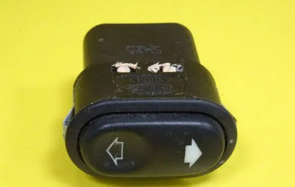 Ford Scorpio Electric window control switch 14529BA