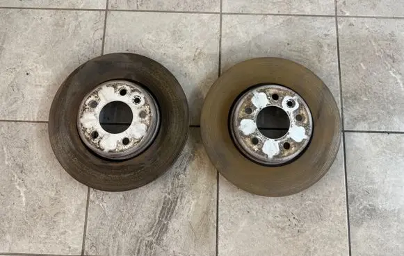 Volkswagen Amarok Front brake disc