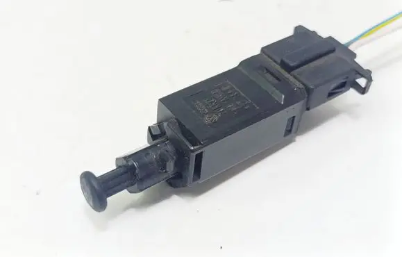 Brake pedal sensor switch
