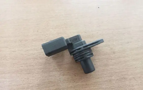 Camshaft position sensor