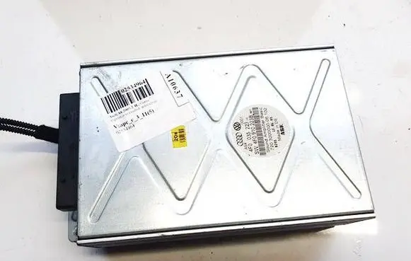 Audi A6 S6 C6 4F Sound amplifier 4F0910223B