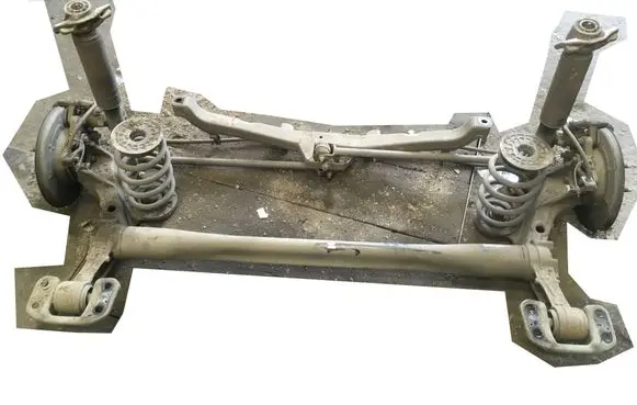 Opel Zafira C Rear axle beam 