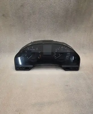 Audi A8 S8 D2 4D Speedometer (instrument cluster) 4D0919033AC
