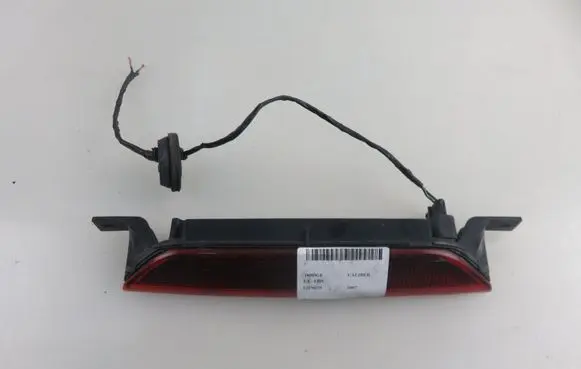 Dodge Caliber Third/center stoplight 05303754AD