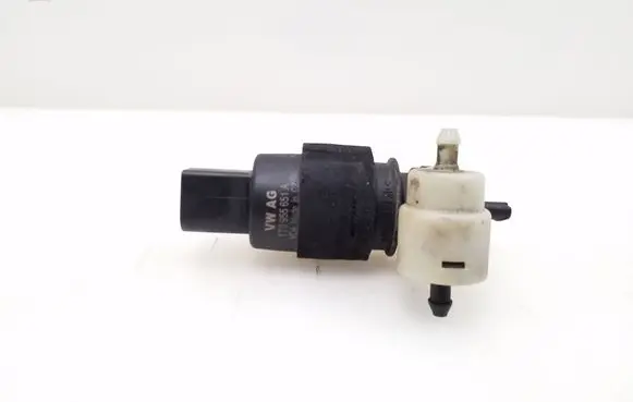 Audi A6 S6 C6 4F Windscreen/windshield washer pump 1T0955651A