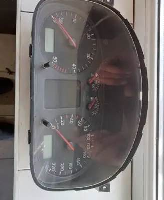 Volkswagen Transporter - Caravelle T4 Speedometer (instrument cluster) 7D0920802Q