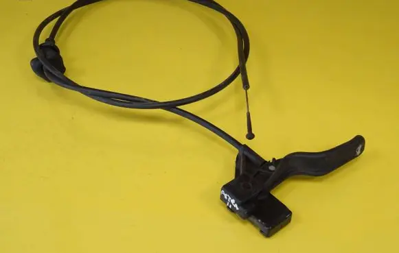 Opel Astra G Engine bonnet/hood lock release cable 90521999