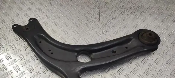 Volkswagen Touran III Front lower control arm/wishbone 3Q0407154B
