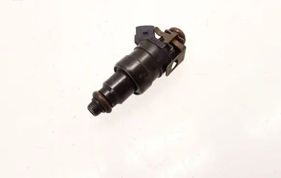 Renault Megane I Fuel injector 866313