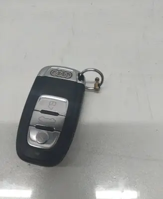 Audi A4 S4 B8 8K Ignition key/card 8T0959754K 6101809 0510000039908019