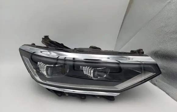Volkswagen PASSAT B8 Headlight/headlamp 3G1941082P 90175145