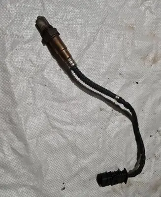 BMW 3 F30 F35 F31 Lambda probe sensor 7589122 0258027029