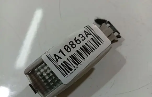 Volkswagen PASSAT B5 Other interior light 3B094711B