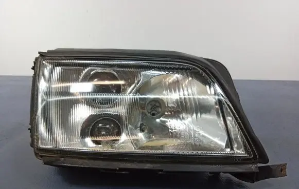 Audi A6 S6 C4 4A Headlight/headlamp 140506-02