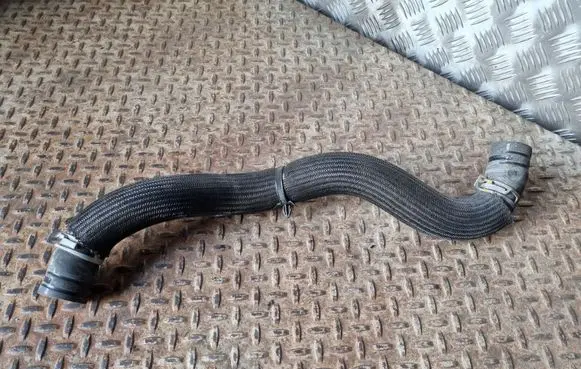 Nissan X-Trail T32 Engine coolant pipe/hose