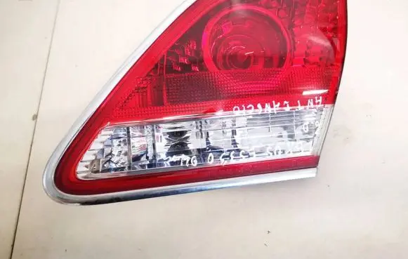 Lexus ES 250 - 300 - 330 Tailgate rear/tail lights