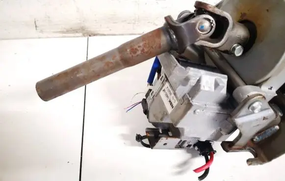 Nissan X-Trail T31 Steering column universal joint