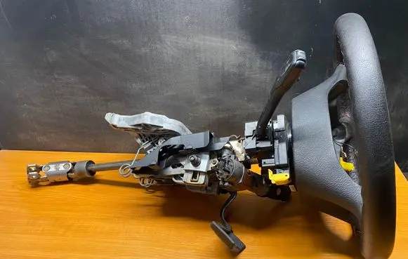 Volkswagen PASSAT B5.5 Steering wheel axle 3B0971824B 4B0953503H