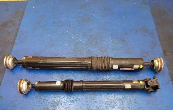 Drive shaft (set)