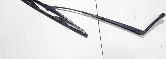 Audi A6 S6 C5 4B Front wiper blade arm