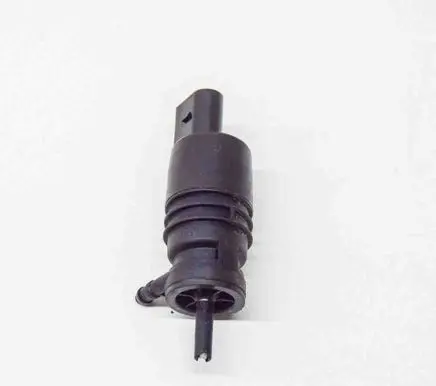 BMW M4 F82 F83 Windscreen/windshield washer pump 7302589 13264011