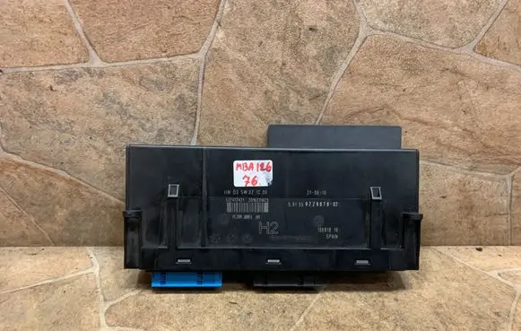 BMW 1 E81 E87 Central body control module 9229878