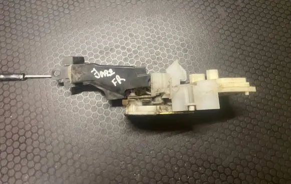 Honda Jazz Front door lock