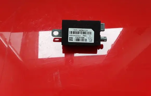 Ford C-MAX II Aerial antenna amplifier 7CP118C847CA P30761696 20120411