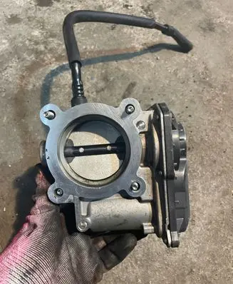 Mazda CX-5 II Throttle valve PE0113640B