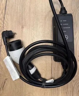 Mercedes-Benz EQC Electric car charging cable A0005838602 0005838602