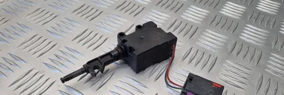 Opel Meriva A Tailgate boot lock/latch motor 09183495 32505603