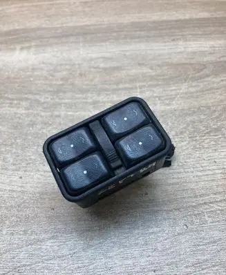 Opel Zafira A Electric window control switch 90561086 13363401