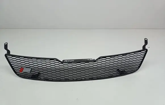Volkswagen PASSAT B4 Front grill 
